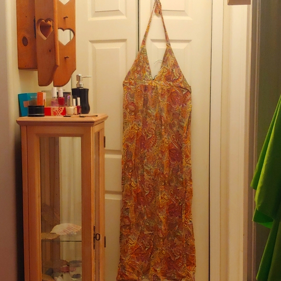 Urban Behaviour Sundress - Picture 2 of 3